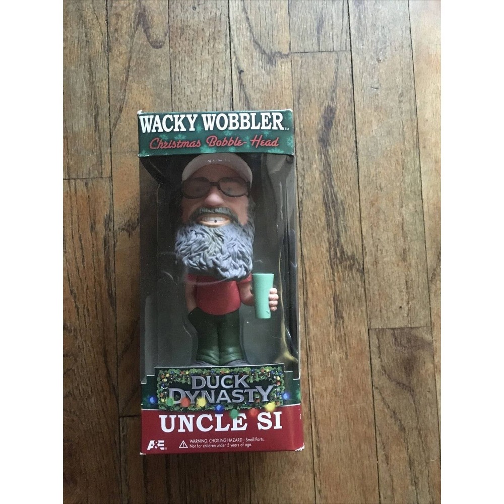 Duck the Halls a Robertson Family Christmas Uncle Si Wacky Wobbler Bobble Head.
